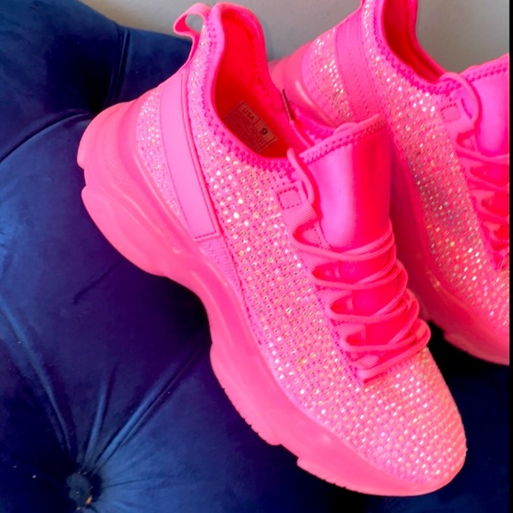 Pink Trainers 👟 💞 - Picture 2 of 3